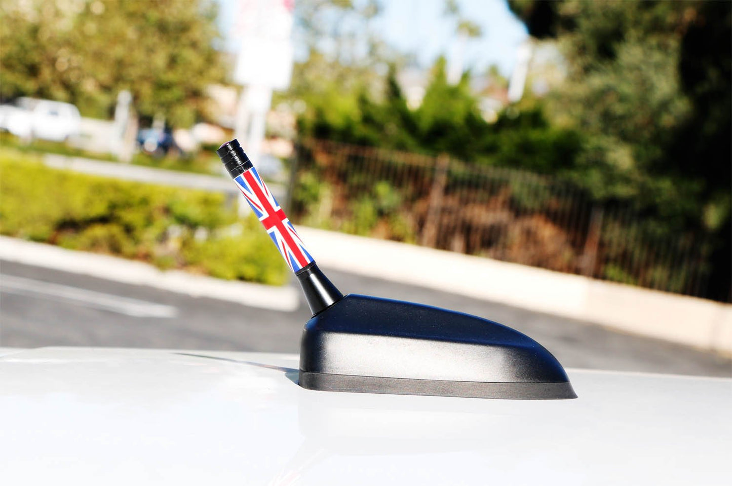 iJDMTOY 3-Inch Red Union Jack UK Flag Theme Short Antenna Compatible with MINI Cooper (All Models) & More Other Cars