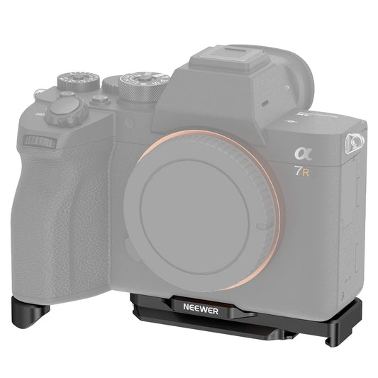 NEEWER A7 IV A7R IV A7R V A7S III Camera Baseplate, Bottom Mount Plate with Arca Type QR Base, 1/4" & 3/8" Threads, Cold Shoe, Compatible with Sony