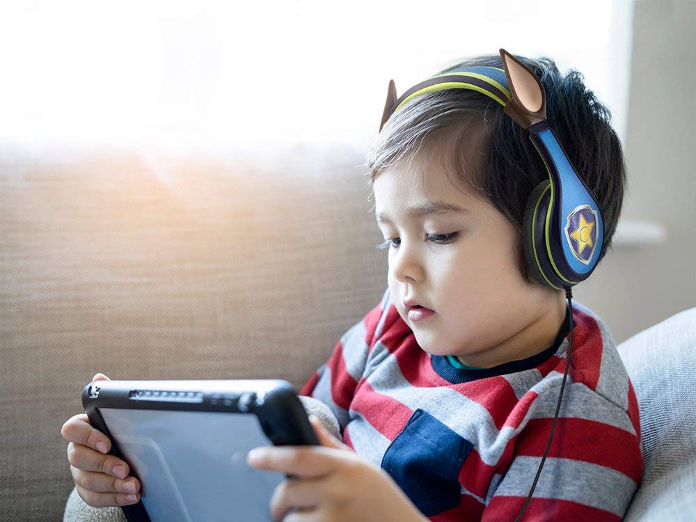 ekids PW-140CH Licensed Paw Patrol Headphones in Chase Design with Child-Friendly Volume Limiter and Adjustable Headband for The Best Extra Light…