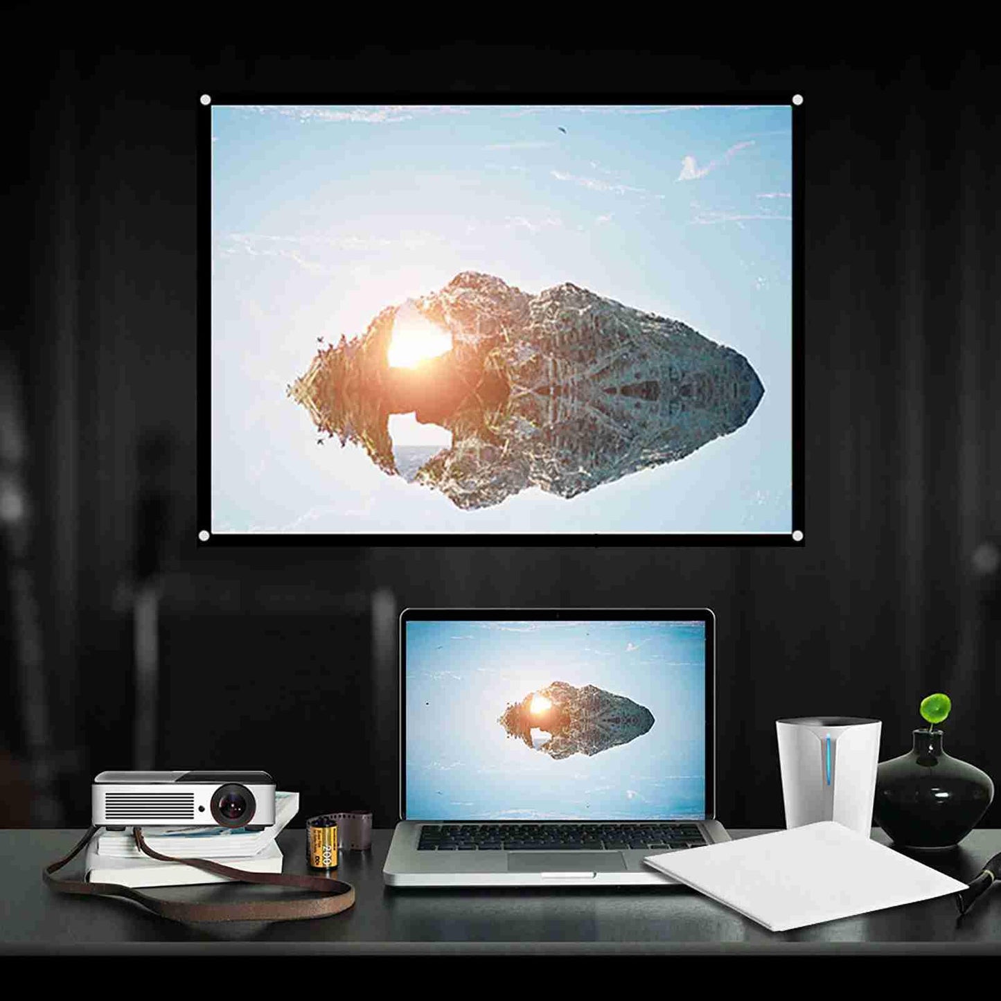 Projector Screen,Foldable Projection Screen for 0utdoor Camping Movie, Open-air Cinema Projector Movies Screen Portable Outdoor Indoor for Home