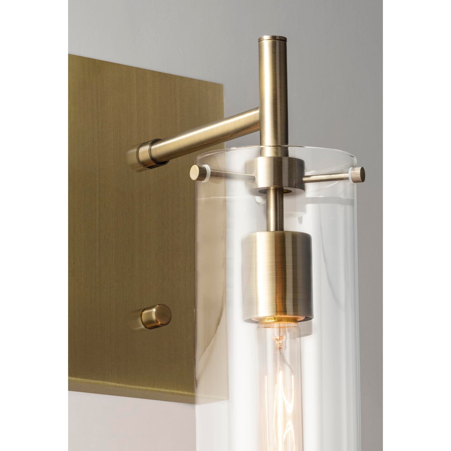 Adesso 3850-21 Dalton Wall Lamp