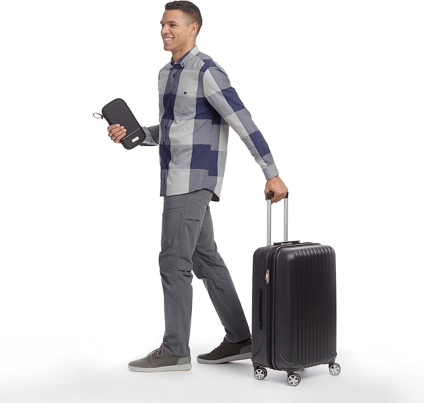 Amazon Basics RFID-Blocking Passport Wallet – Travel Passport Holder with Zipper Closure, Card Slots & Pockets, Durable Nylon, Black 10"x5"