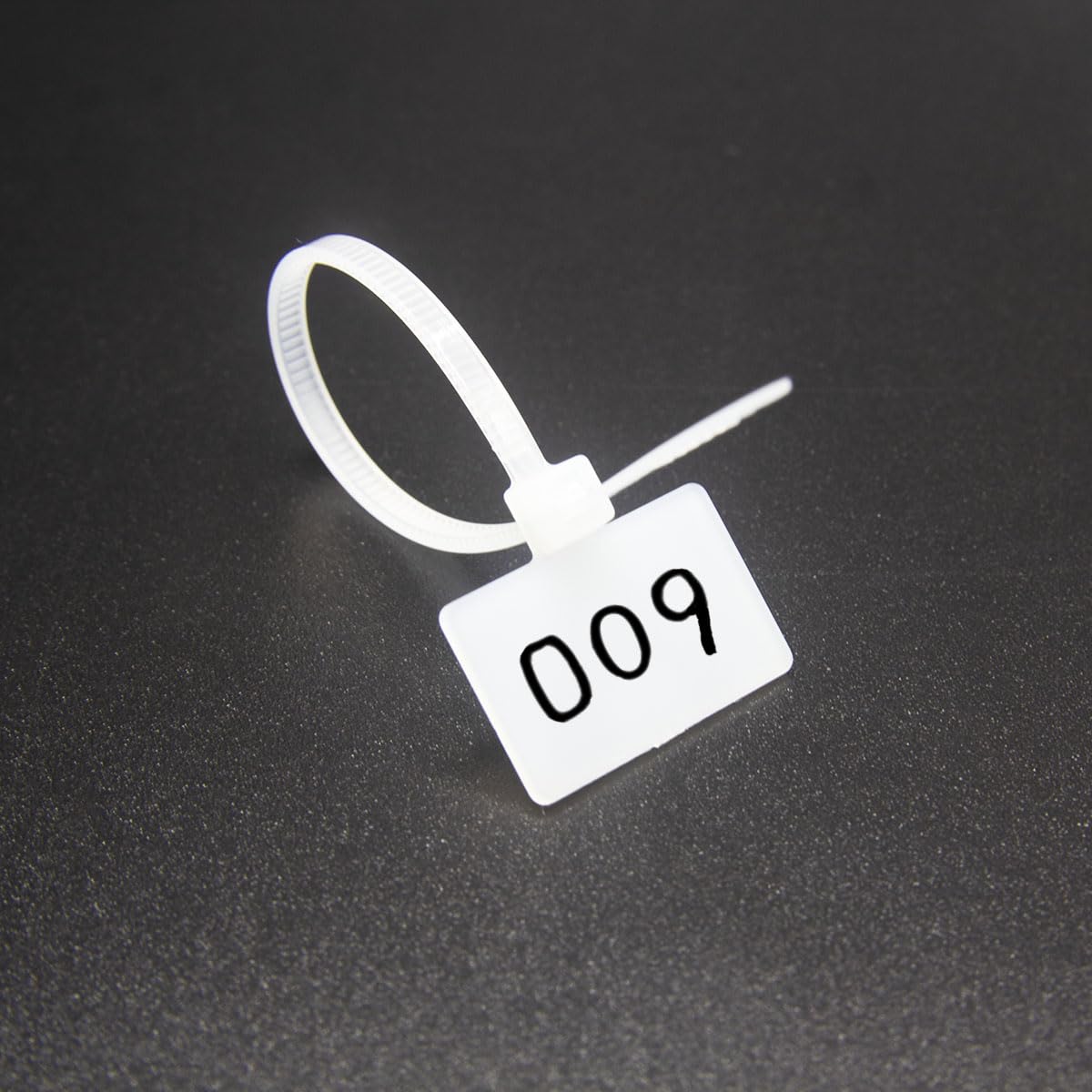 REXUS Plastic Cable Tie With Outer Label 100 Pcs Write on Tags Wire Zip Ties Cable Mark Tags 3 x 100mm Nylon Power Marking Label Binding