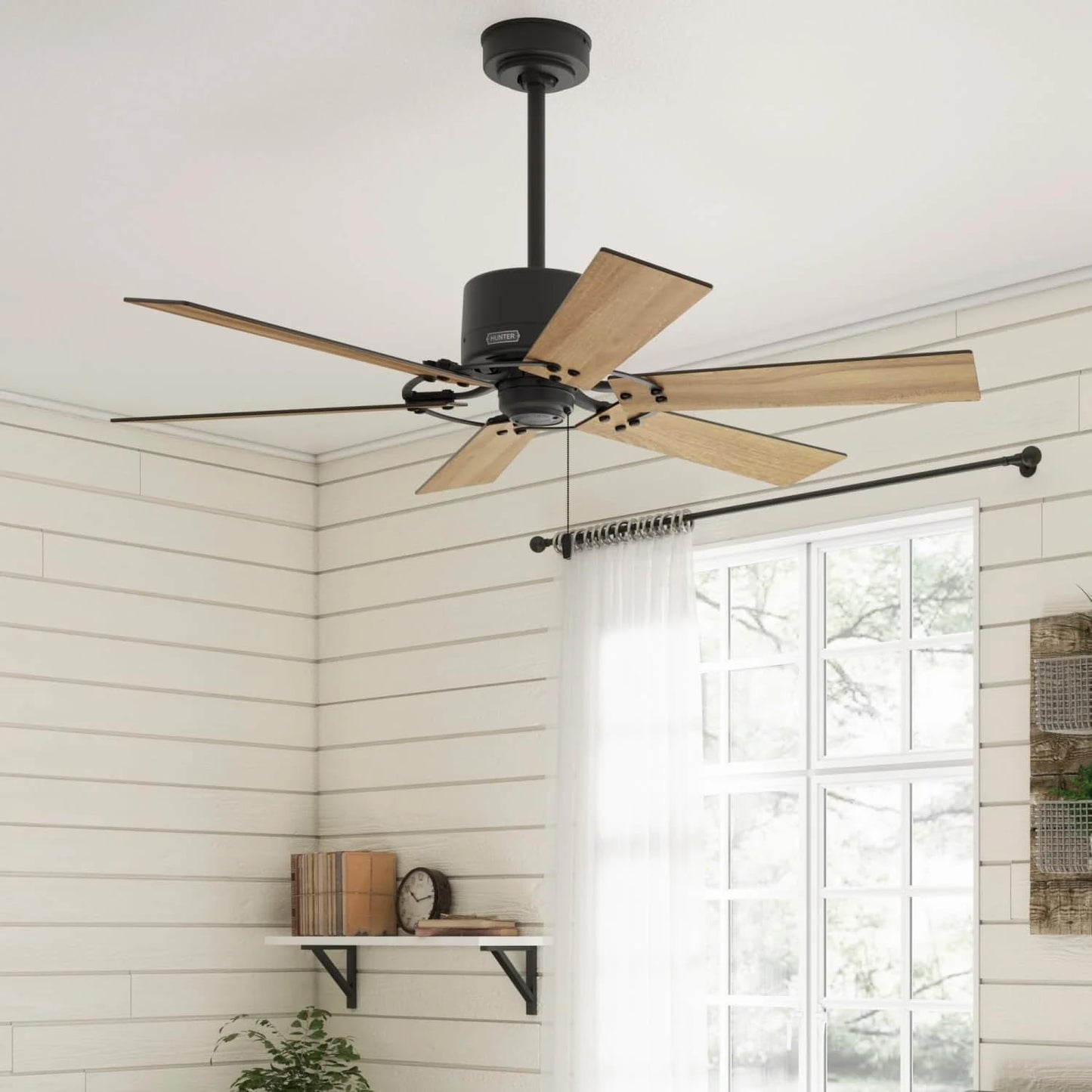 Hunter Fan 52 Inch Casual Matte Black Finish Indoor Ceiling Fan With 6 Blades and Pull Chain (Renewed)