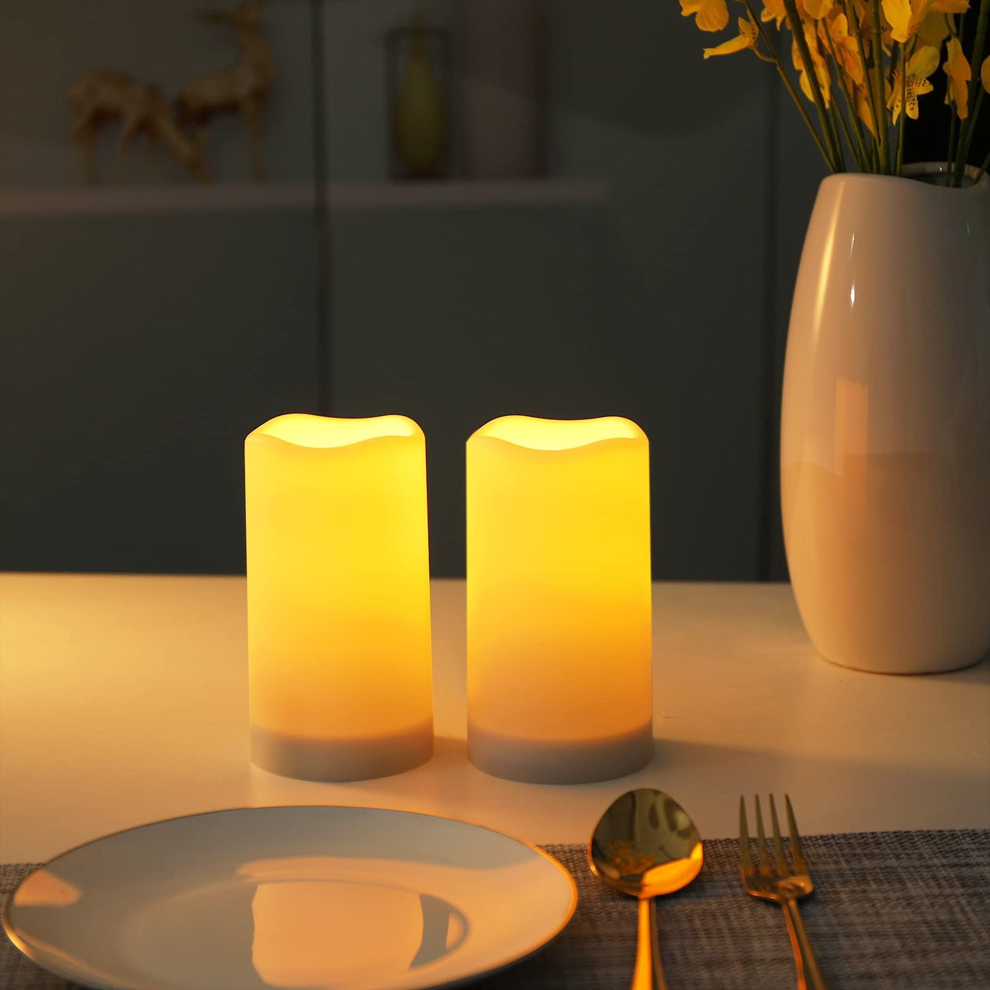 YOROXRG Solar flameless Candles Outdoor Waterproof,Dusk to Dawn Outdoor Lighting, Flickering fameless Reusable LED Light Candles for Lantern Garden