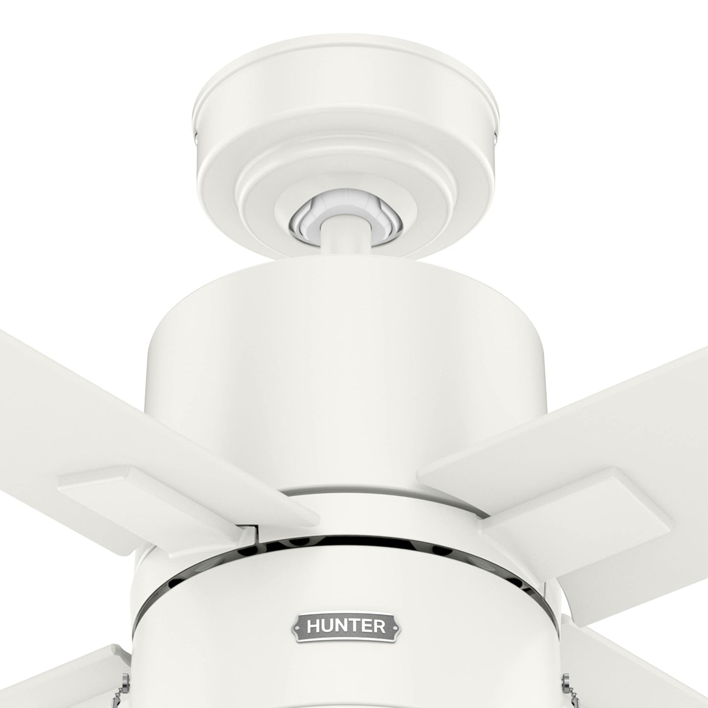 Hunter Fan 52 Inch Casual Fresh White Finish Indoor Ceiling Fan With LED Light Kit and Pull Chain (Renewed)