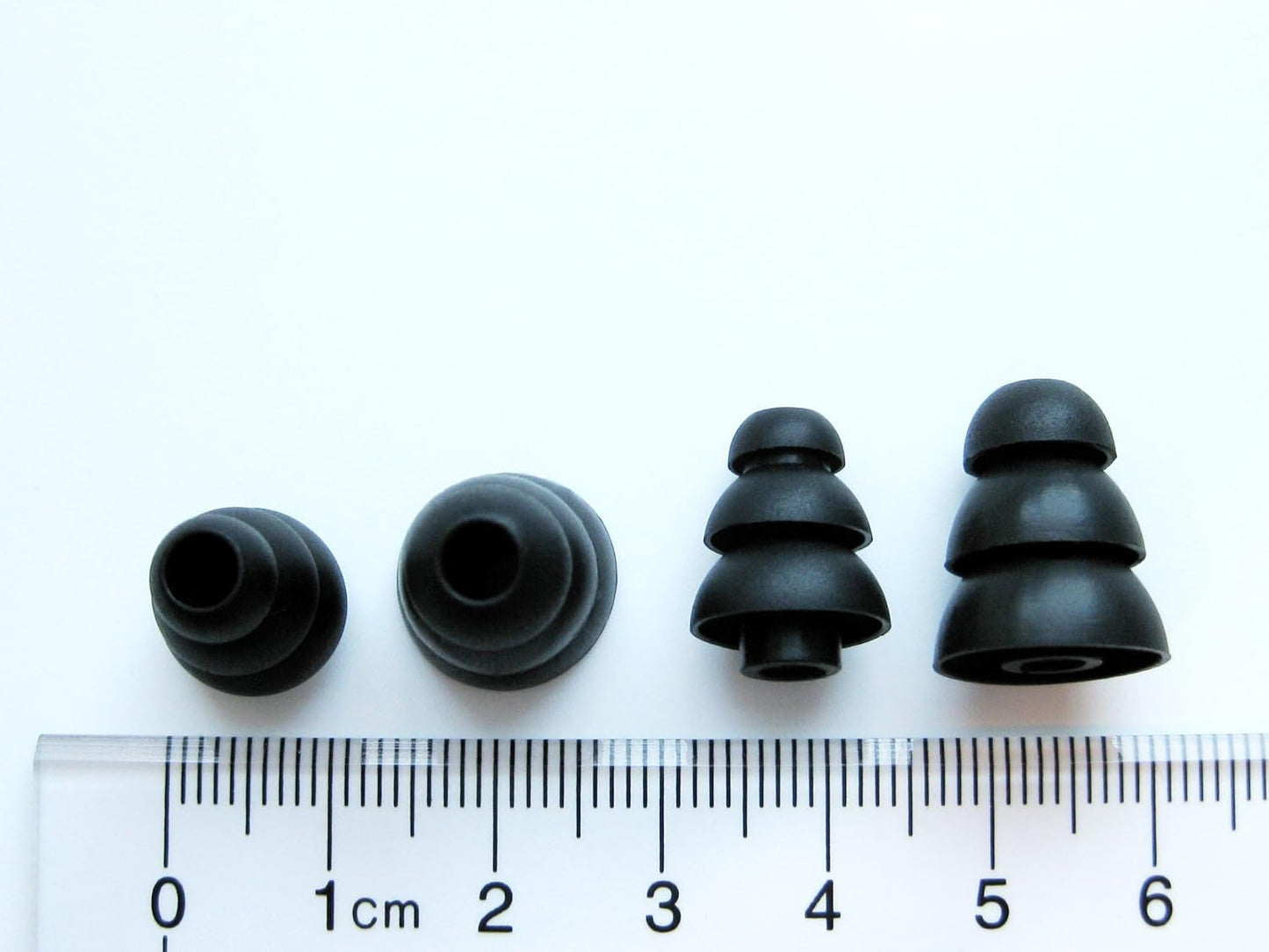 8pcs Eartips Compatible with Beats Flex, Fit Pro, Studio Buds and Studio Buds + True Wireless Earphones - 4S / 4L Black Triple Flange Replacement…
