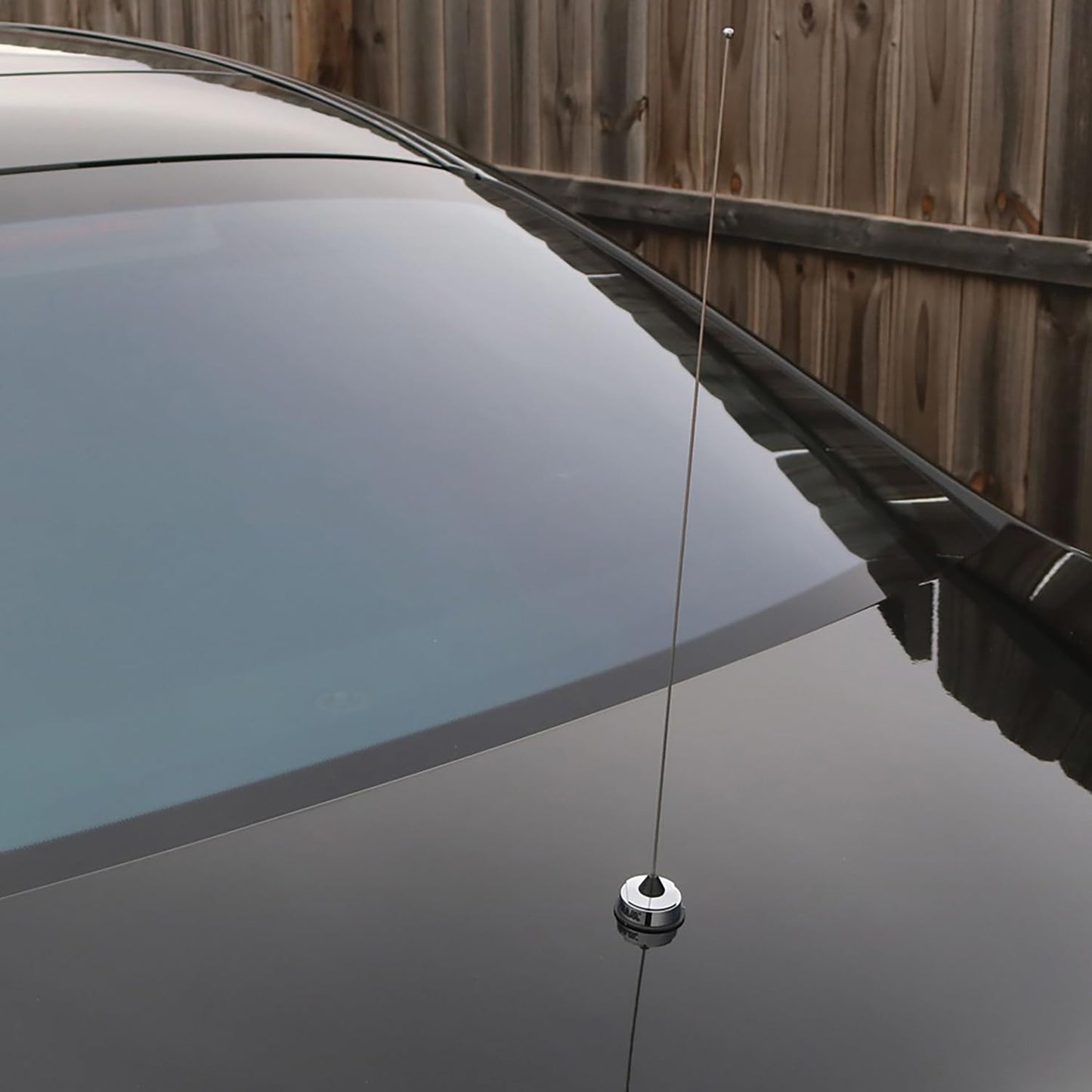 tram-browning 1121 Pre-Tuned 150MHz-162MHz VHF 1/4-Wave NMO Antenna Silver 18.50in. x 1.30in. x 1.25in.