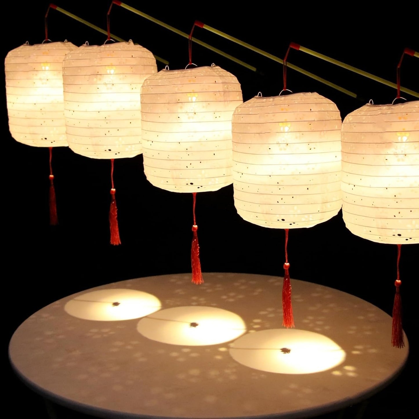 Huanyuedouer 5PCS Paper Lanterns White with LED Lights,Cute 6 Inch Lantern Colorful Hanging Paper Lanterns Lamp for Lunar New Year Spring Ceremony