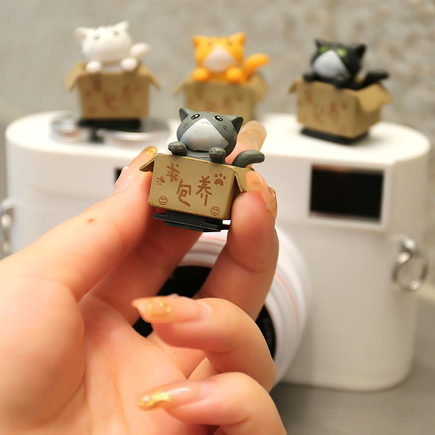 Camera Hot Shoe Cover, Cute Cap and Protector Compatible with Sony Fujifilm Fuji Canon Nikon Pentax Leical Panasonic (2pcs Cats)