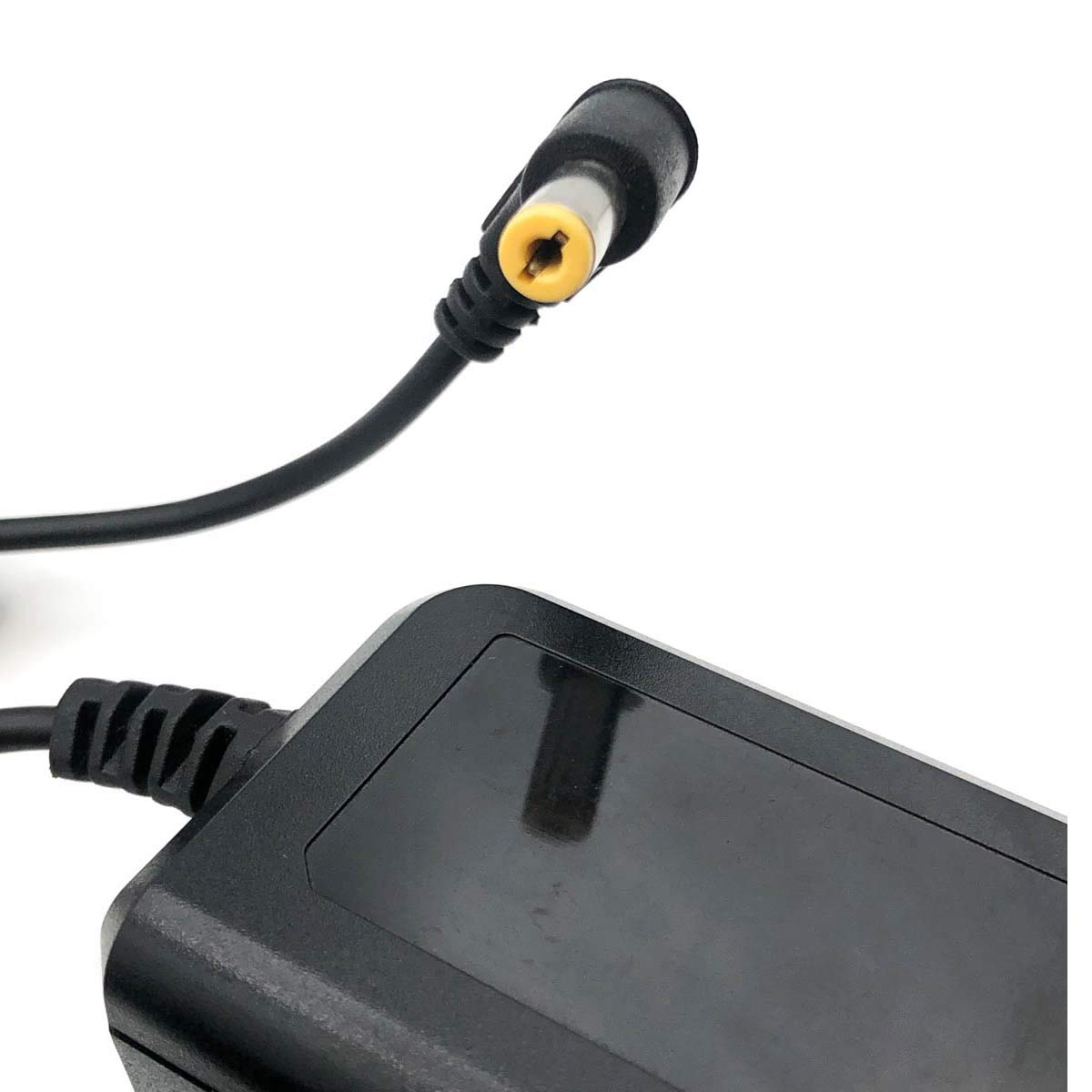 VeriFone AC Power Supply Adapter 12V 1A 12W for MX880 POS Credit Card Terminal Model AU1121206U P/N 1323-003-01 B Input 100-240V 50-60Hz 0.5A