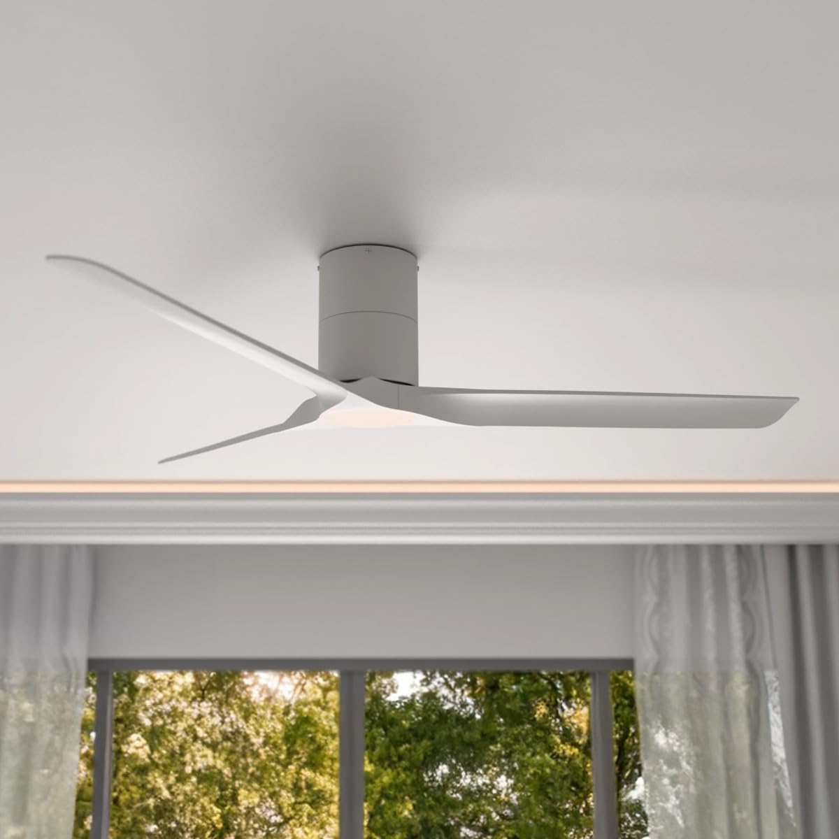 East Grove Home Delta Indoor or Outdoor 52in 3-Blade Smart Flush Mount Ceiling Fan 2700K-6000K CCT Tunable Range LED Light Kit with White Hardware in