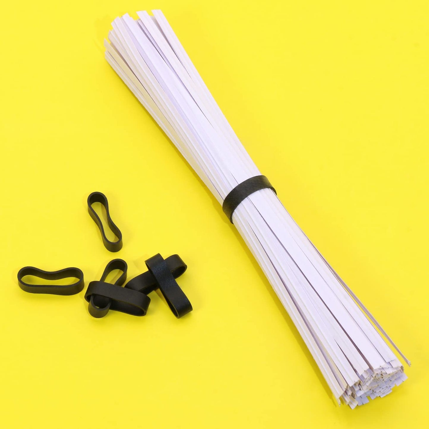 ONLYKXY 200pcs Small Black Silicone Cable Ties 0.59 inch/15 mm Diameter Flat Rubber Bands Elastic Reusable Thick Rubber Rings Supplies for School Home