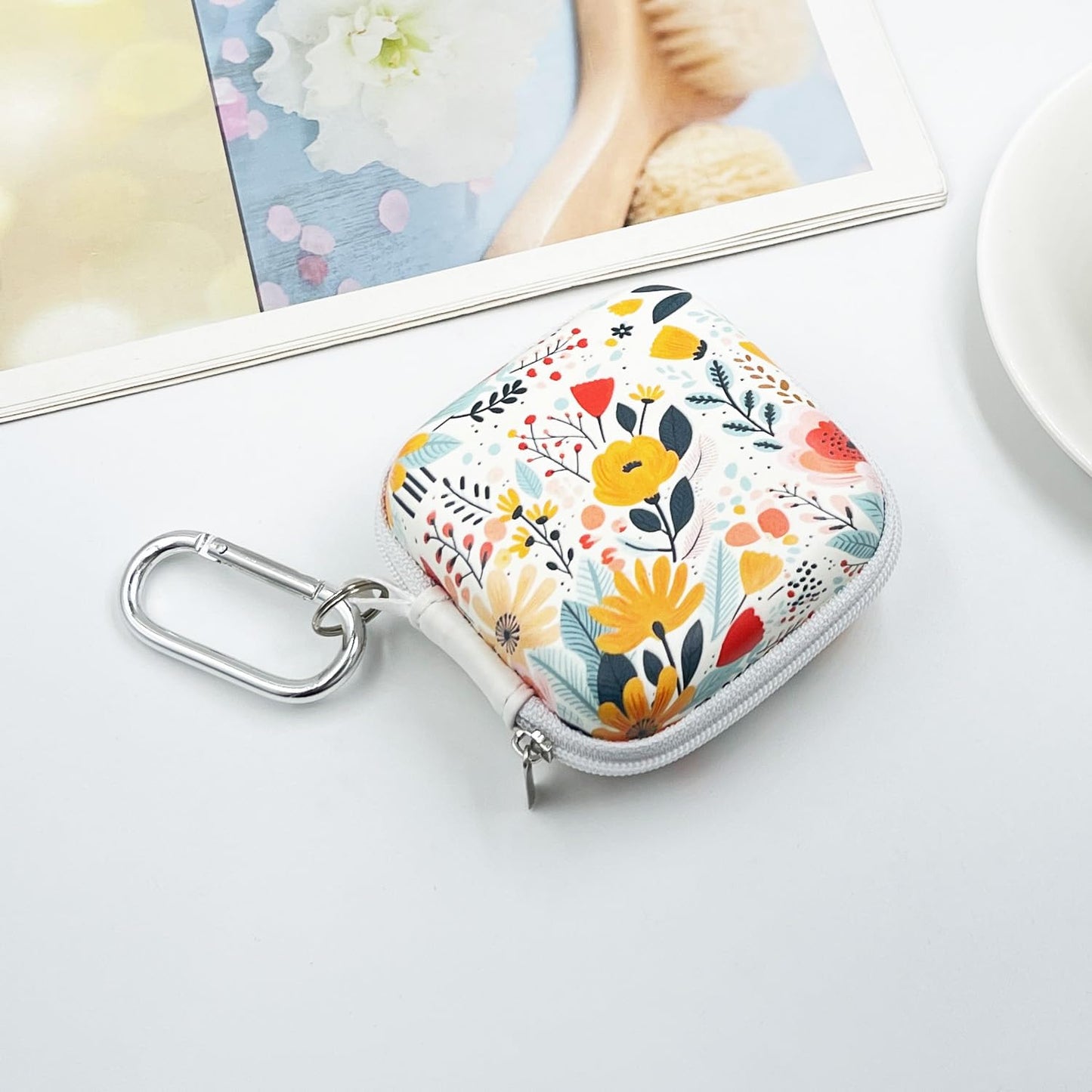 Earbud Case Headphone Organizer Ear Bud Case Portable EVA Carrying Box Storage Bag with Carabiner for AirPods Beats Bose Galaxy Buds 4/3/FE Data Cable