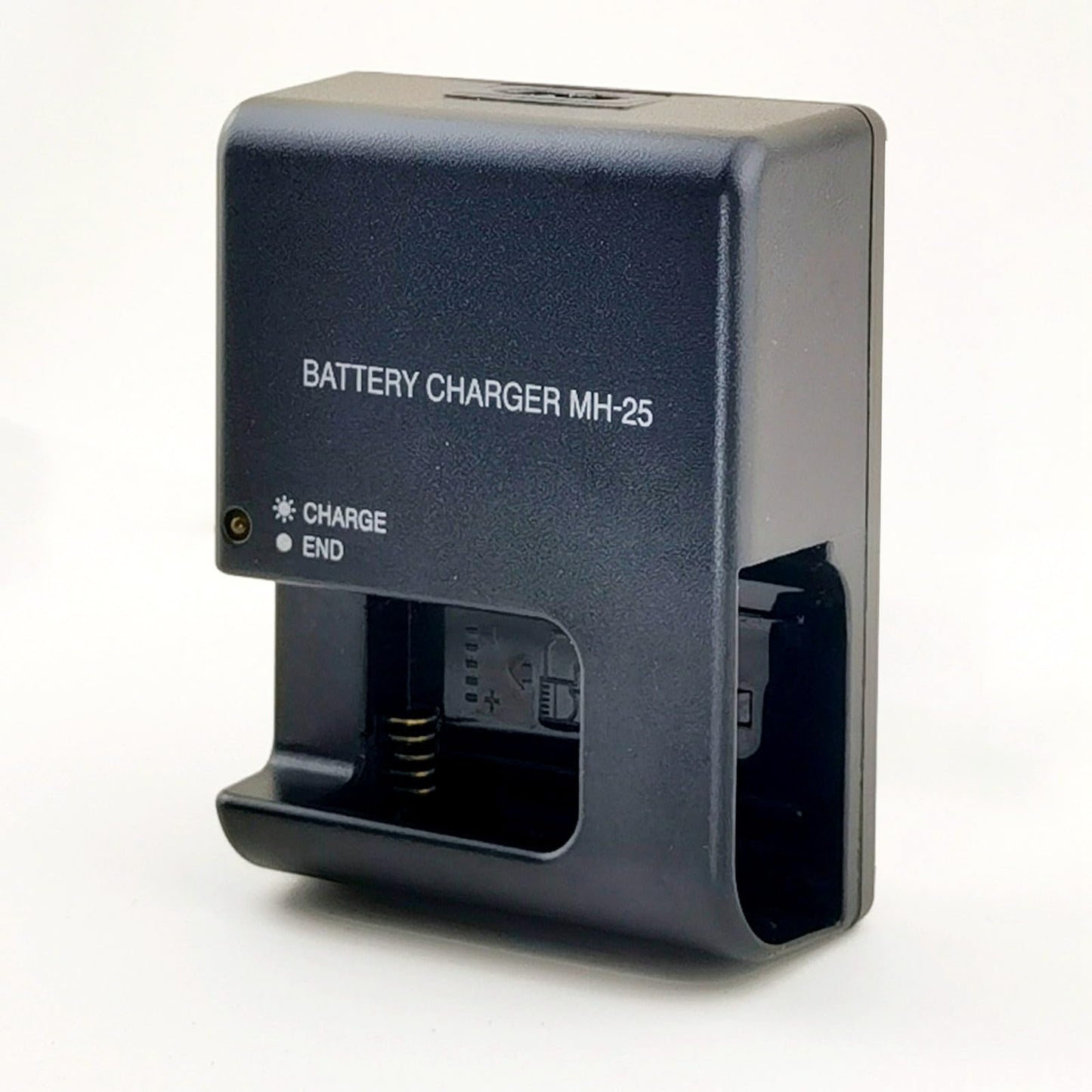 MH-25 Quick Charger for Nikon EN-EL15 Li-ion Battery, Compatible with Nikon D7000 and V1 Digital Cameras