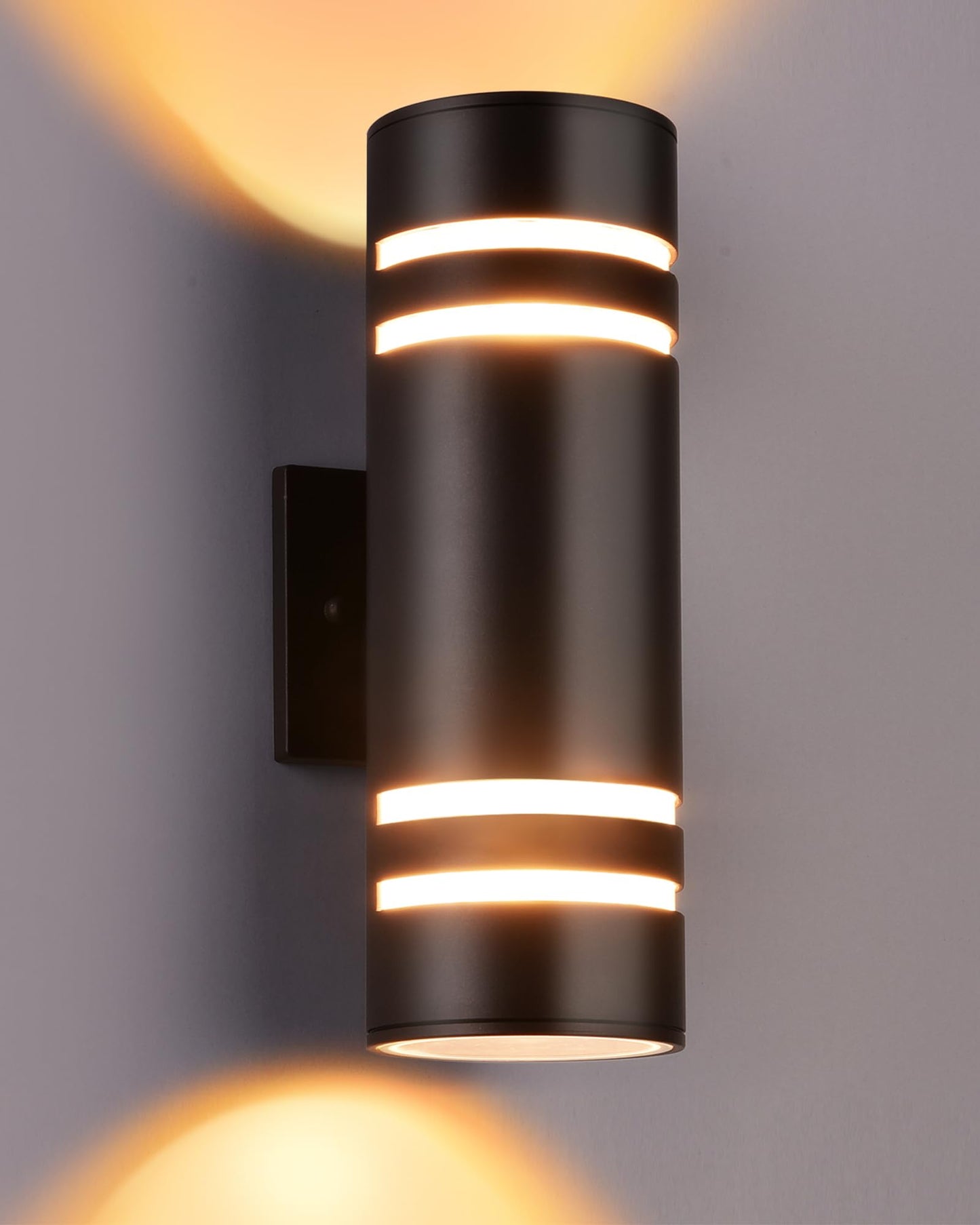 Housen Solutions Outdoor Light Fixture, IP65 Waterproof Exterior Lighting Fixtures, Oil Rubbed Bronze Aluminum Wall Mount Porch Lights, Outdoor Lights