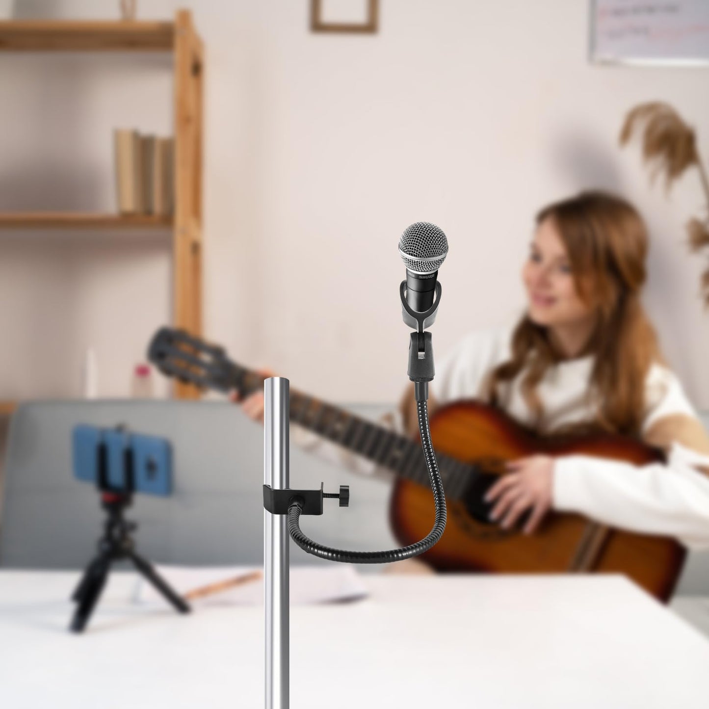 Microphone Stand, Adjustable Gooseneck Microphone Stand, Flexible Gooseneck Microphone Stand, with Desk Clamp, for Radio Broadcasting, Wired