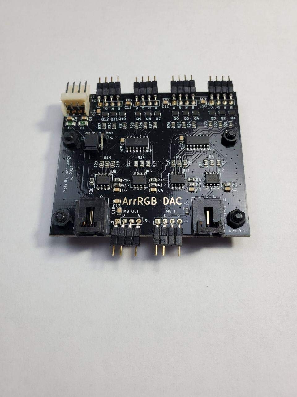 Solarity ArrRGB DAC Rev. 4.1 - Digital RGB to Analog RGB Converter (SYT-0003)