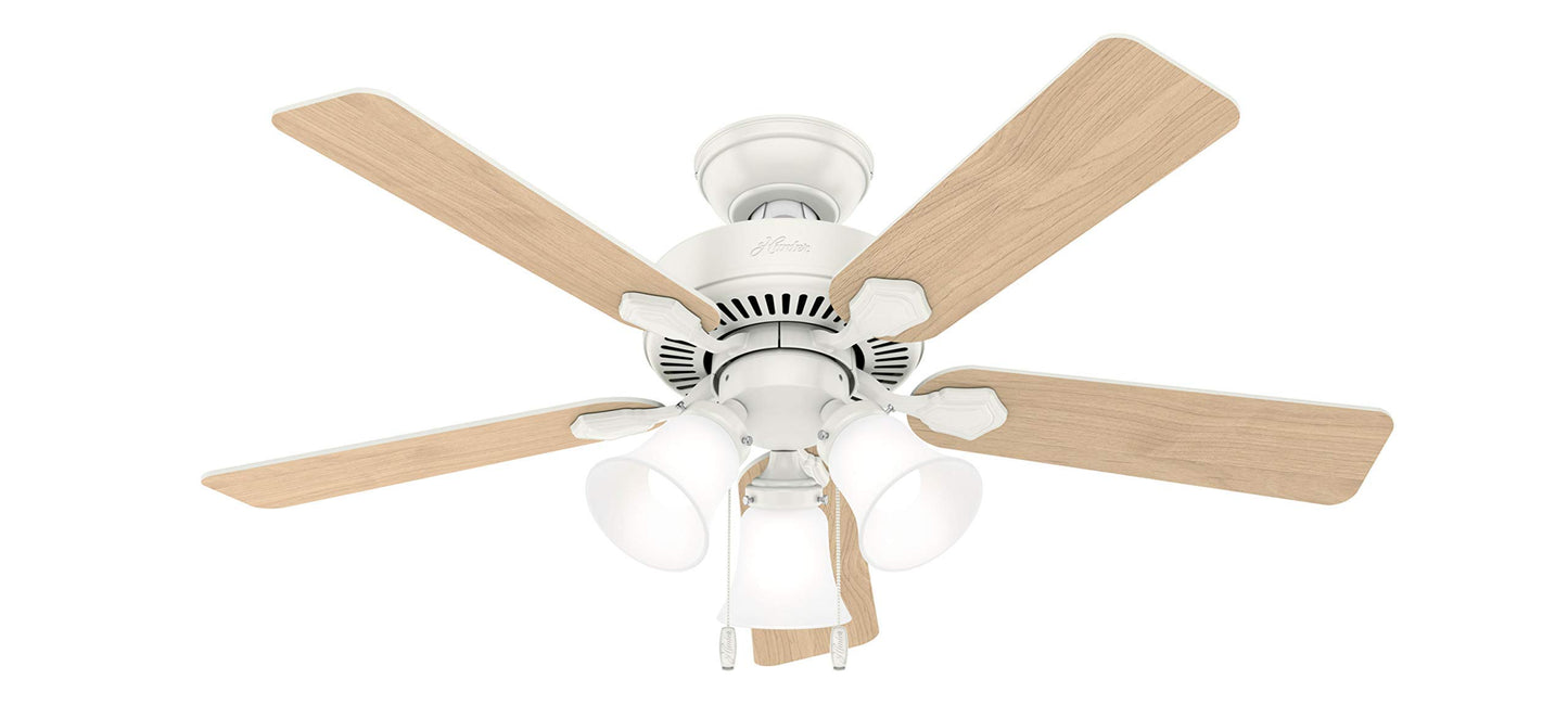 Hunter Fan 44 inch Traditional Fresh White Indoor Ceiling Fan with Light Kit and Pull Chain (Renewed)