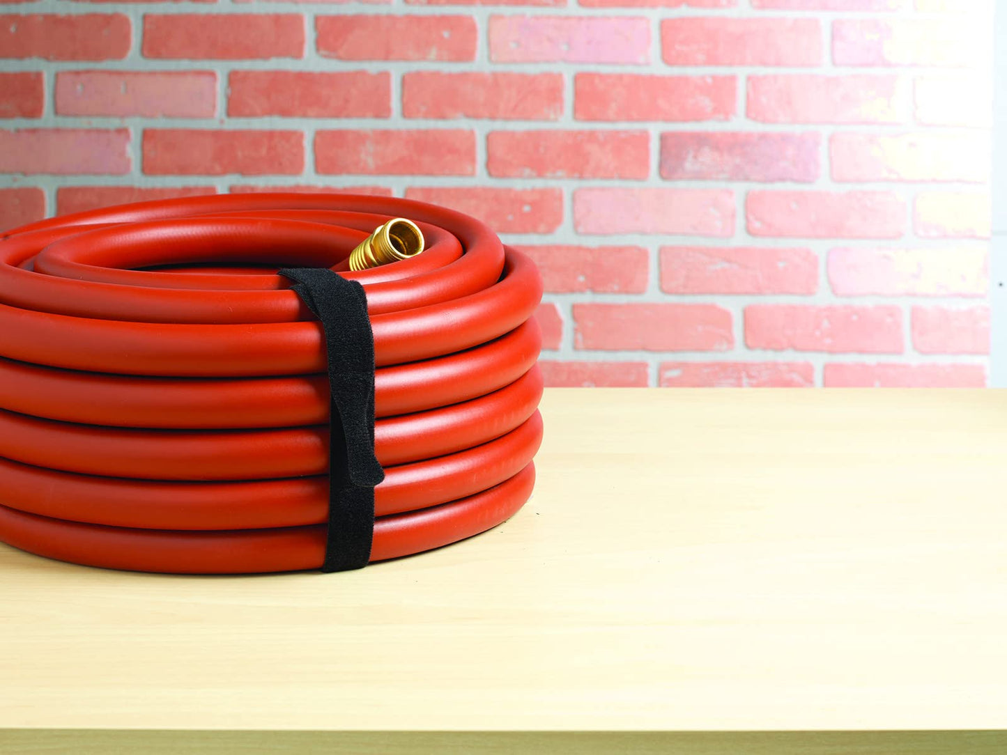 VELCRO Brand ONE-WRAP Ties | Reusable Pre-cut and Self Gripping | For Bundling Hoses, Wood, Heavy Duty Extension Cords | 4 Ct 23” x 7/8” | Black