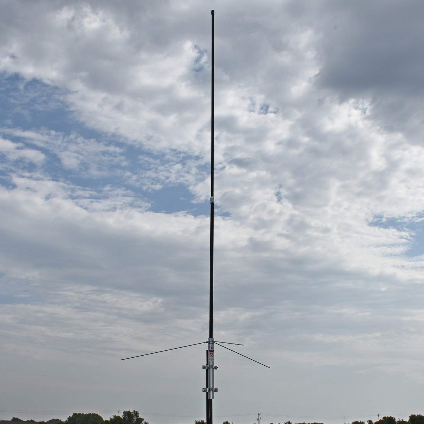 Tram 1480-B 200-Watt Dual-Band 2-Section Fiberglass Base Antenna with 50-Ohm UHF SO-239 Connector, 8-Ft. 4-in. Tall (Black)