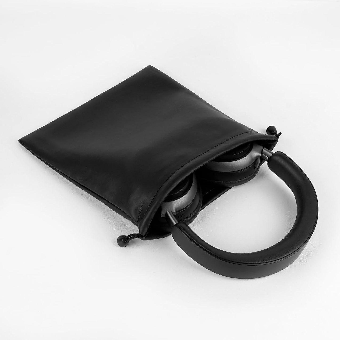 Geekria Headphones Pouch, Compatible with Sony WH-1000XM6, WH-1000XM4, Bose QC Ultra II, QC 45 and More, Universal Headset Pouch/Portable Travel Bag