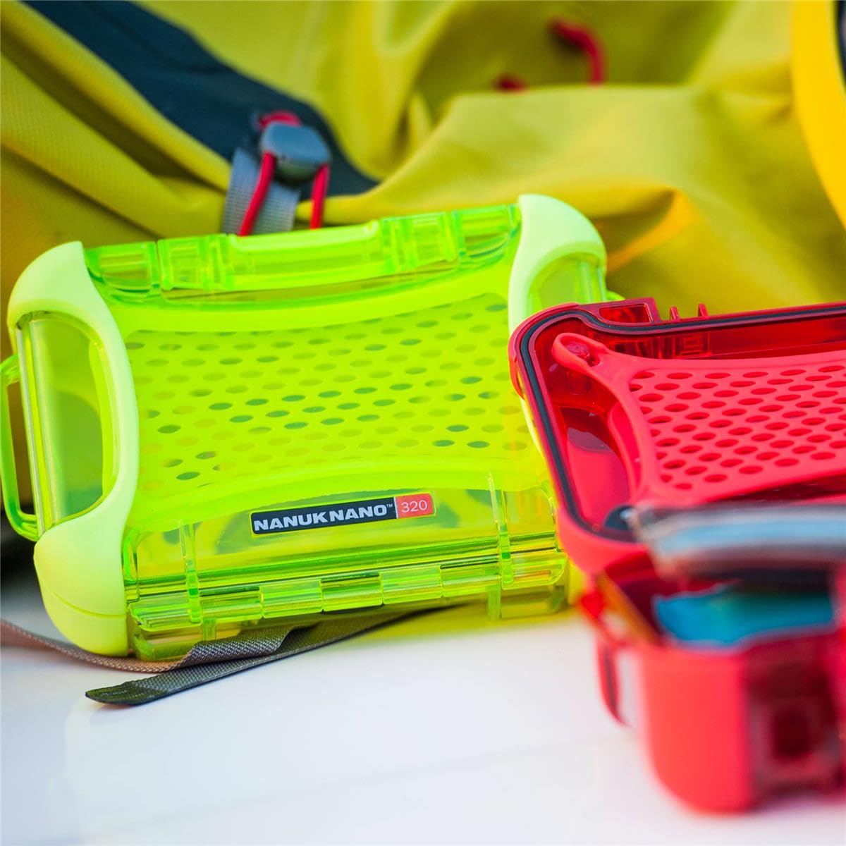 Nanuk 320-0009 Nano Series Waterproof Medium Hard Case for Phones, Cameras and Electronics (Red)
