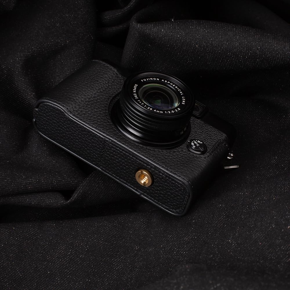 DBZZ Handcrafted Genuine Leather Camera Case Retro Style Half-Wrap Camera Case For FUJIFILM X10 X20 (Black)