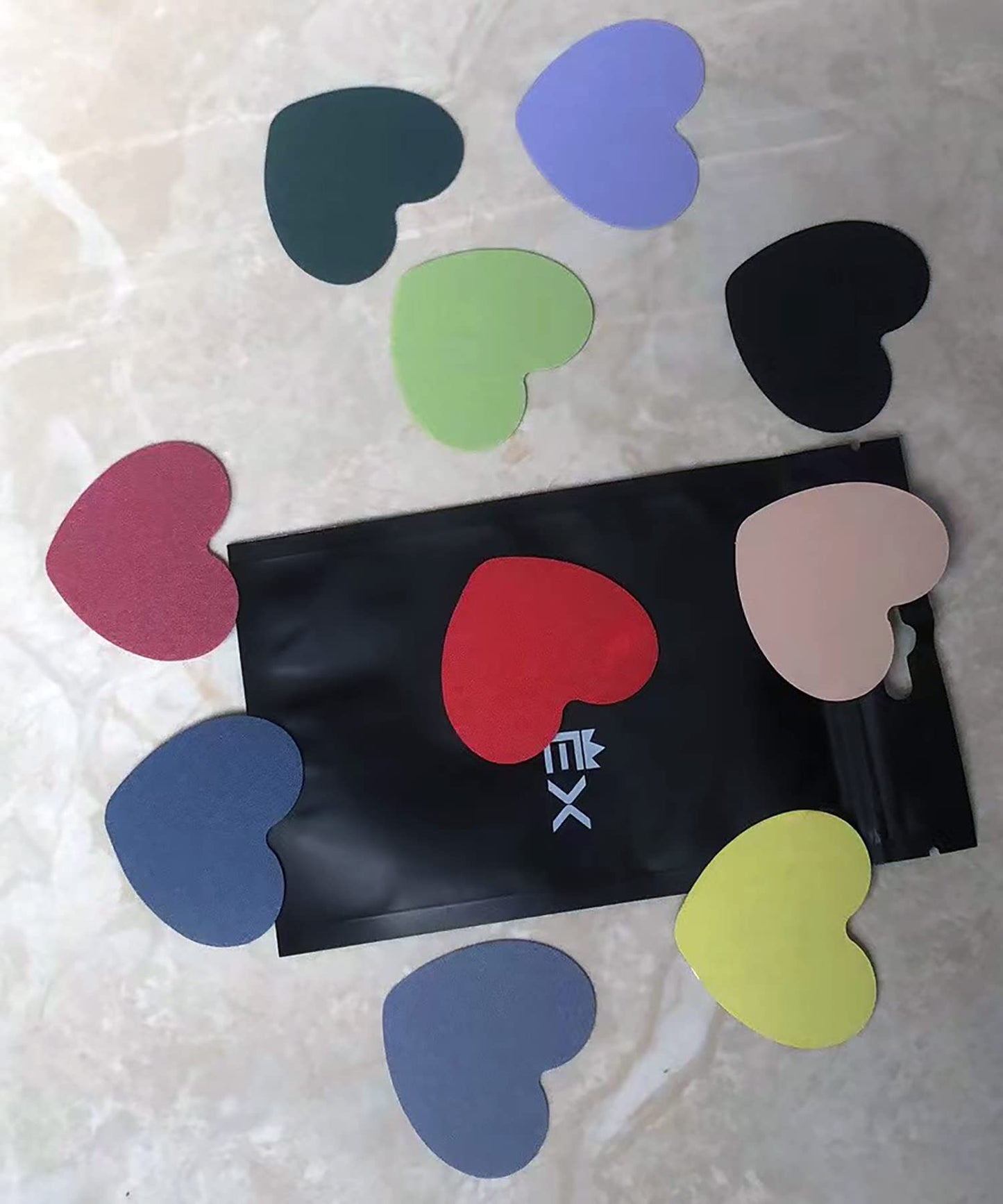 SALEX Replacement Metal Plates Set with Matte Hearts. Kit of 9 Round Iron Discs Without Holes for Magnetic Car Phone Holders, Wall & Air Vent Mounts