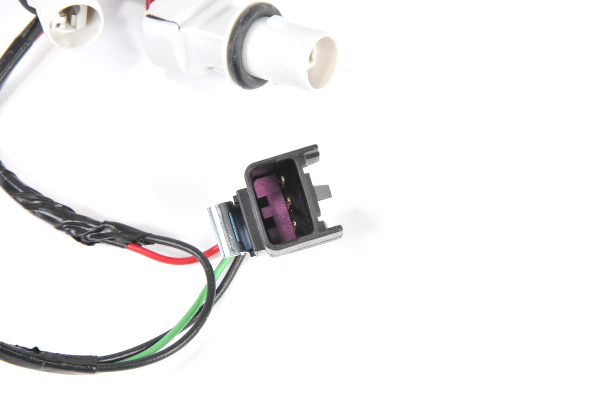 GM Genuine Parts 25921613 Tail Light Wiring Harness