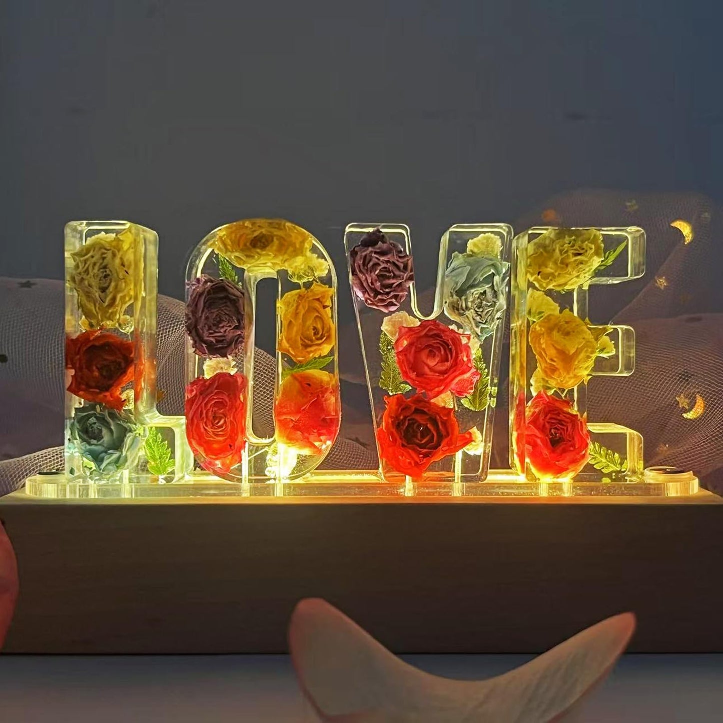 Sleeping Piggy Handmade Floral Resin Dried Roses Night Light Pressed Dry Flower Lights Lamp Gifts for Women Girls Bedroom Decor