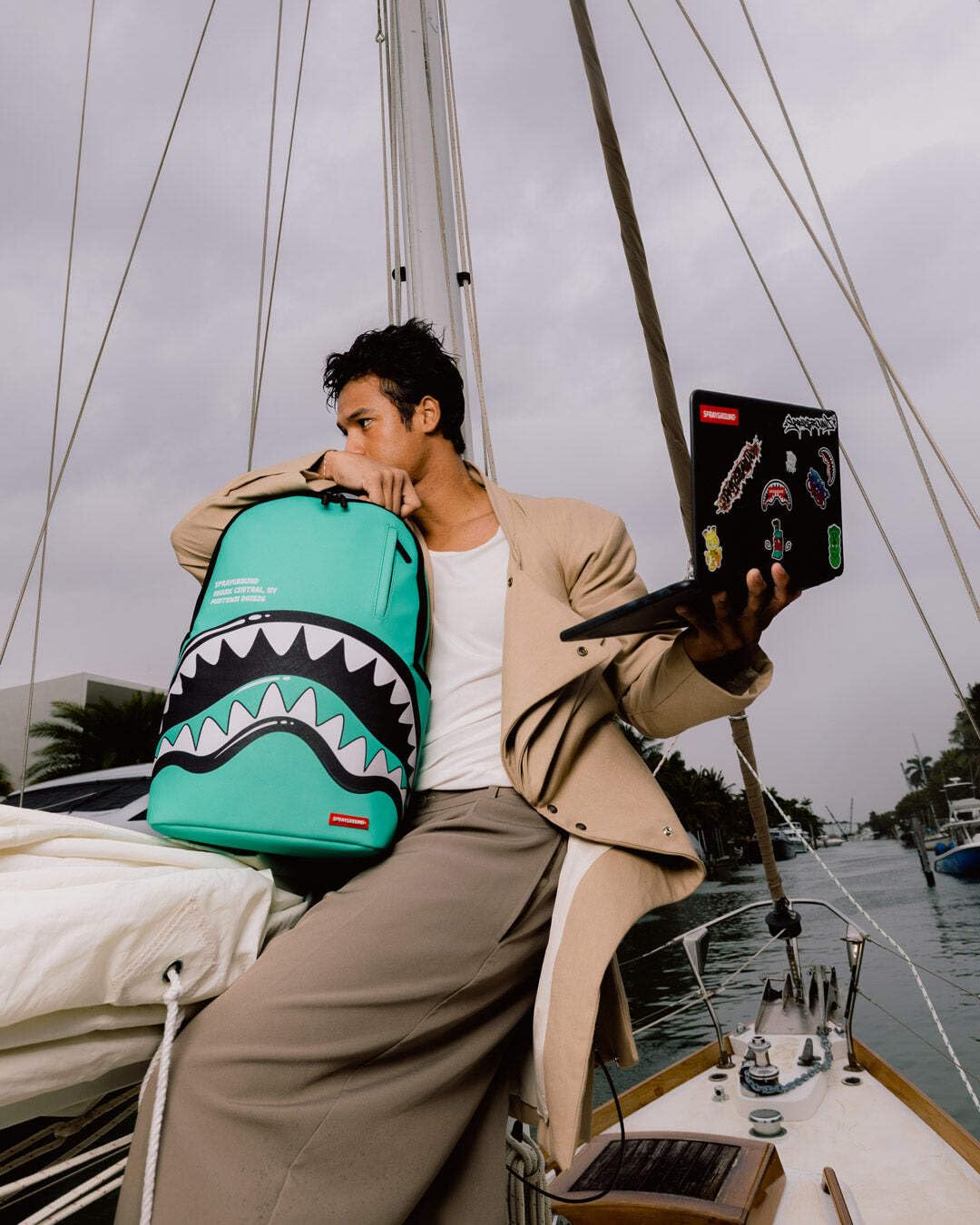 Sprayground SHARK CENTRAL BUBBLE SHARK (TURQ) BACKPACK
