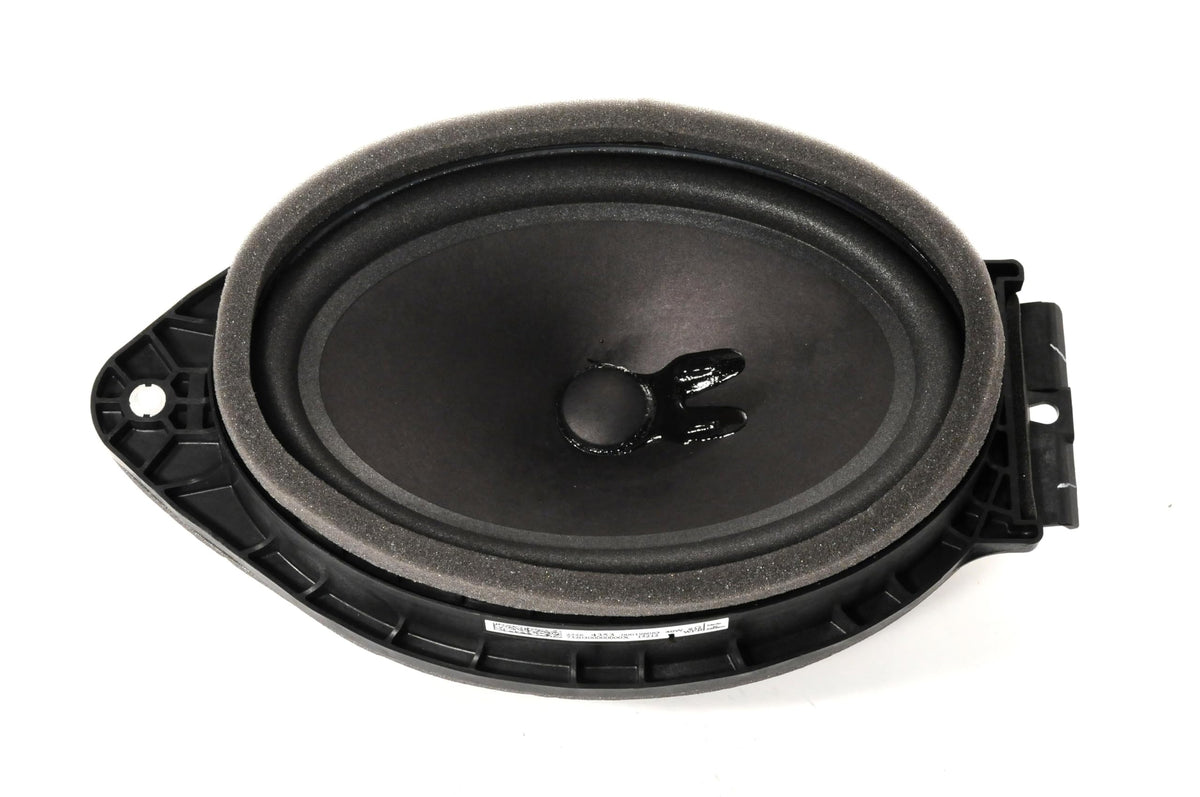 GM Genuine Parts 23264353 Front Door Radio Speaker