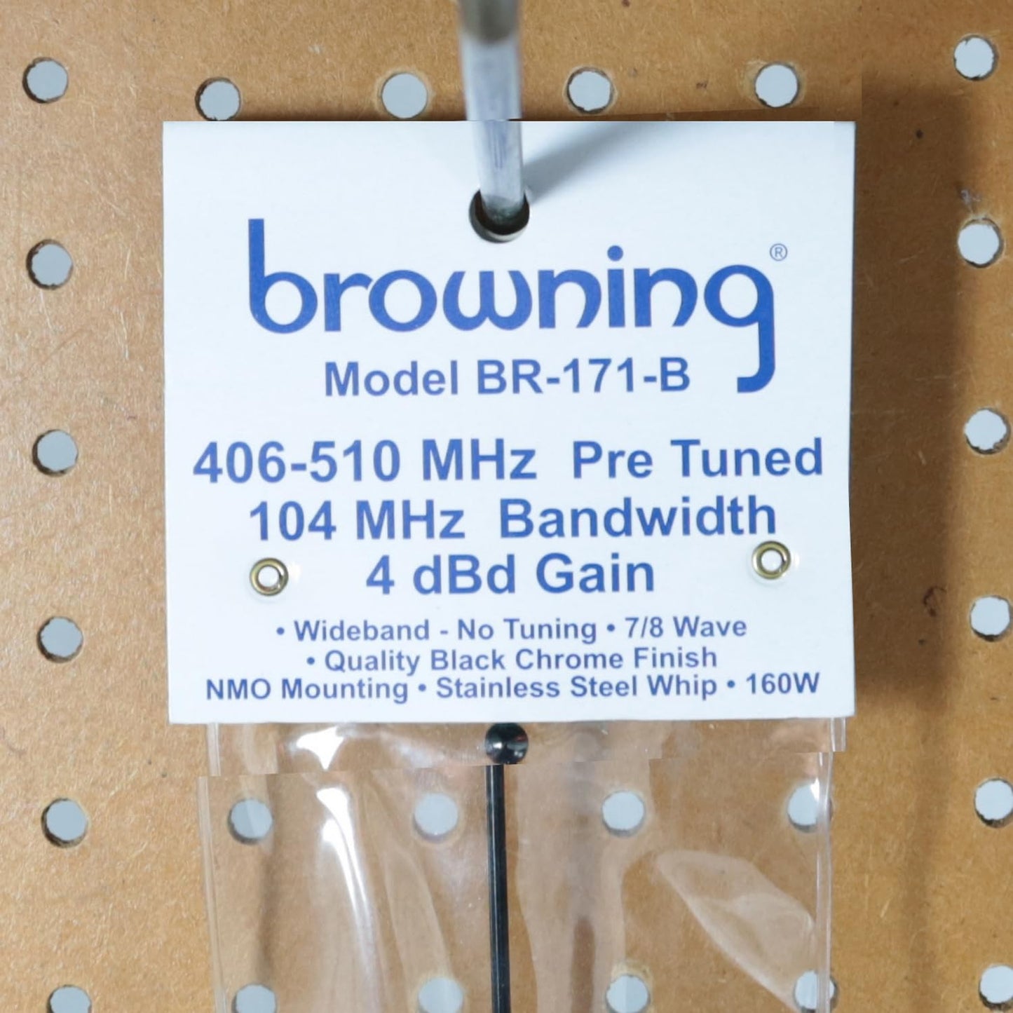 Tram-Browning 406 to 510 MHz UHF 4 dBd Gain Pre-Tuned Wideband NMO Antenna, Black