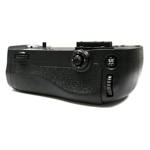 Wasabi Power MB-D15 Grip for Nikon D7100