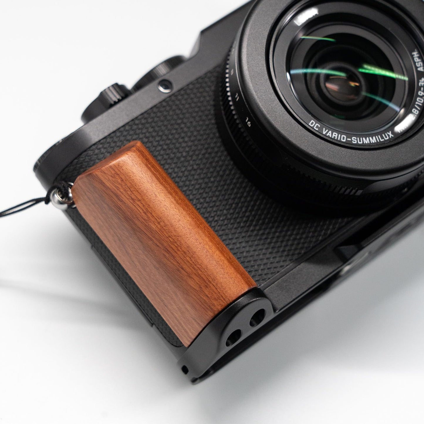 Iborrys L-Shaped Camera Handle ?Compatible with Leica D-LUX8 Camera ?Precious Vintage Solid Wood | Handcrafted by Experienced Artisans (Desert