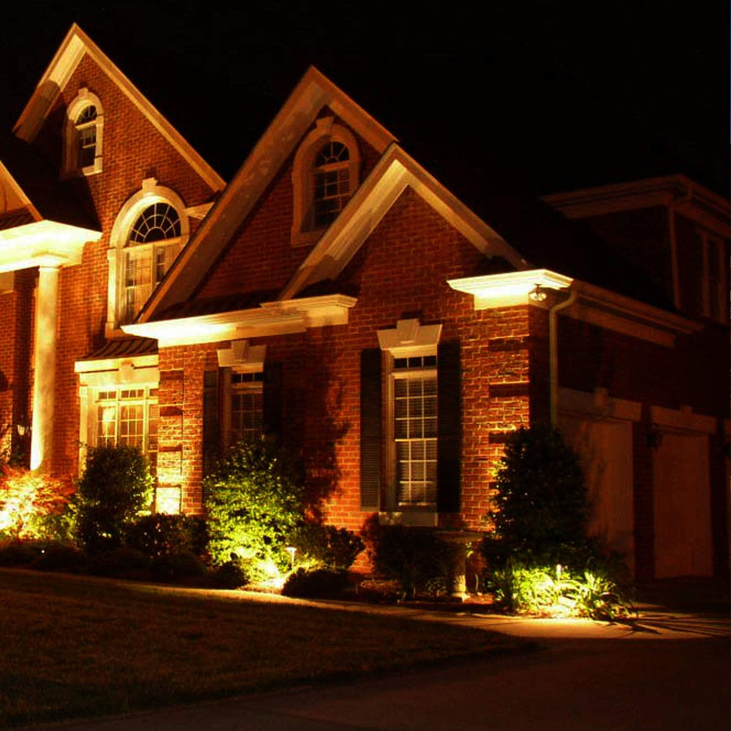 DYSMIO Lighting One Light PAR20 120 Volt Die Cast Aluminum Durable Outdoor Landscape Security Lighting Flood, Dark Bronze