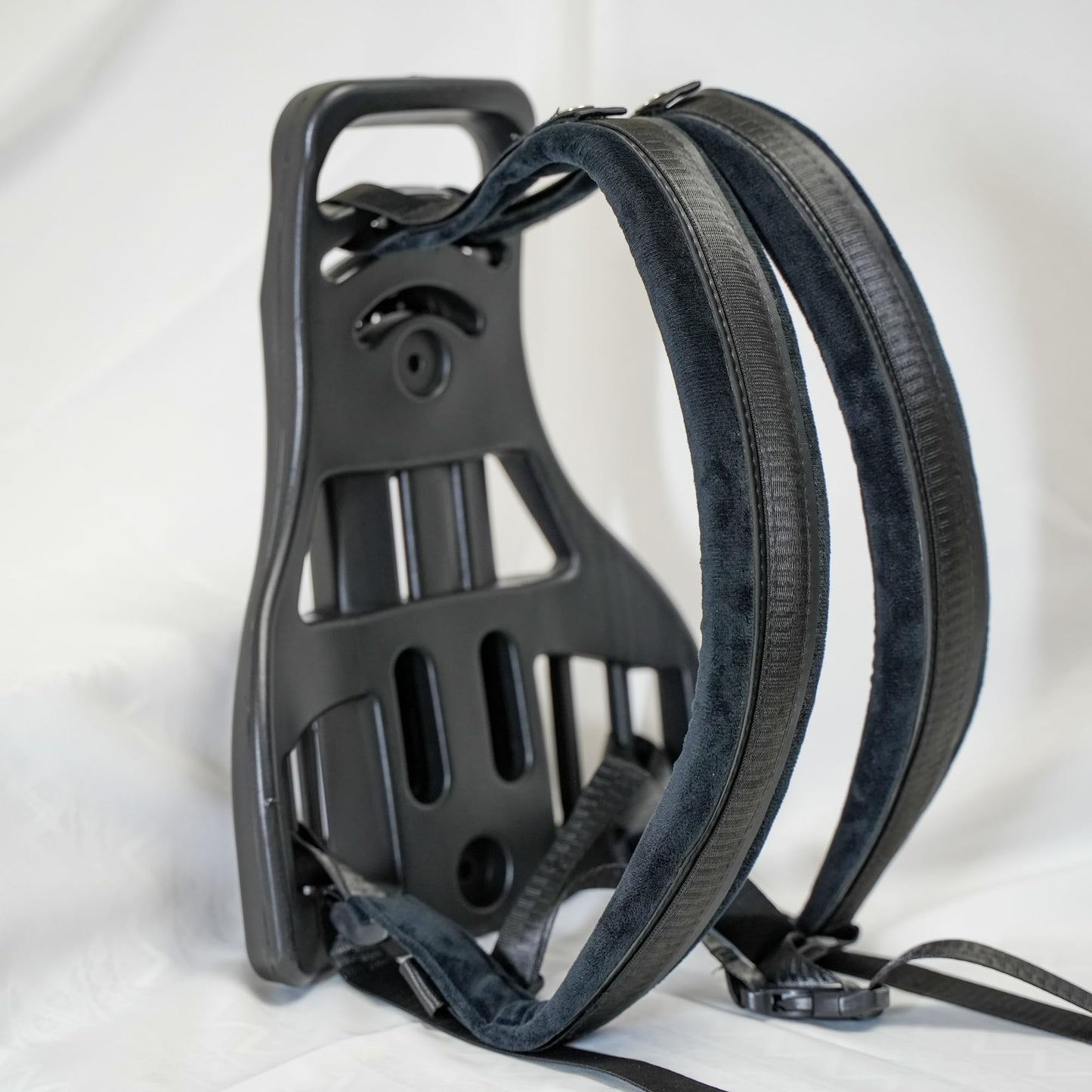 Video Outdoor Live Streaming Broadcast Backpack Plate Vest For V-Mount Battery Clamp Power Output Supply Wireless Video Transmission System Expandable