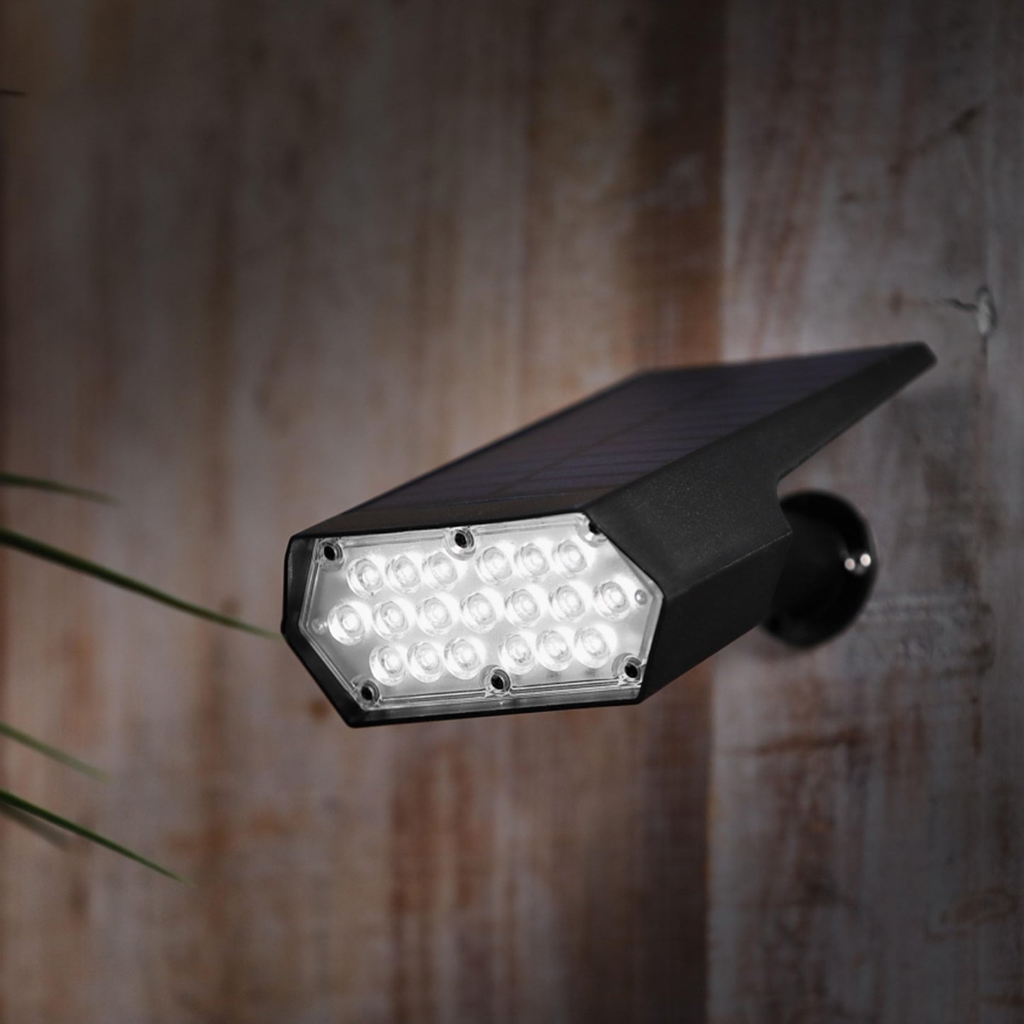 Alpine Corporation 11" Tall Outdoor Solar Pathway Spotlight Stake with Bright White LED Light, Black