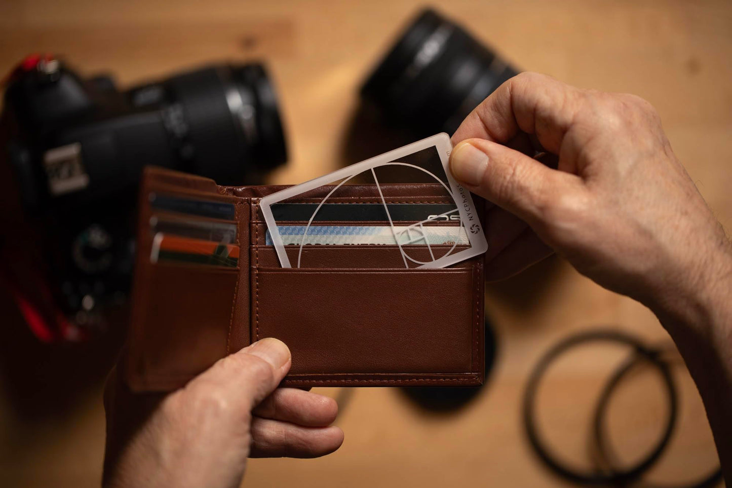 NYC Photo Safari: Golden Ratio/Fibonacci Composition View Finder/Viewer Photography/Painting/Drawing Credit Card Size Fits in Wallet/Camera Bag