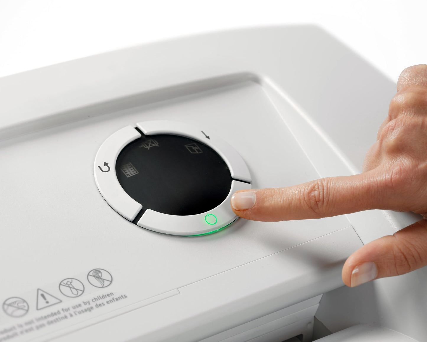 Dahle 40430 Paper Shredder, Micro Cut, P-6 Security, German Engineered, Jam Protection, Automatic Oiler, SmartPower, 9 Sheet Max, 30 Gal Bin