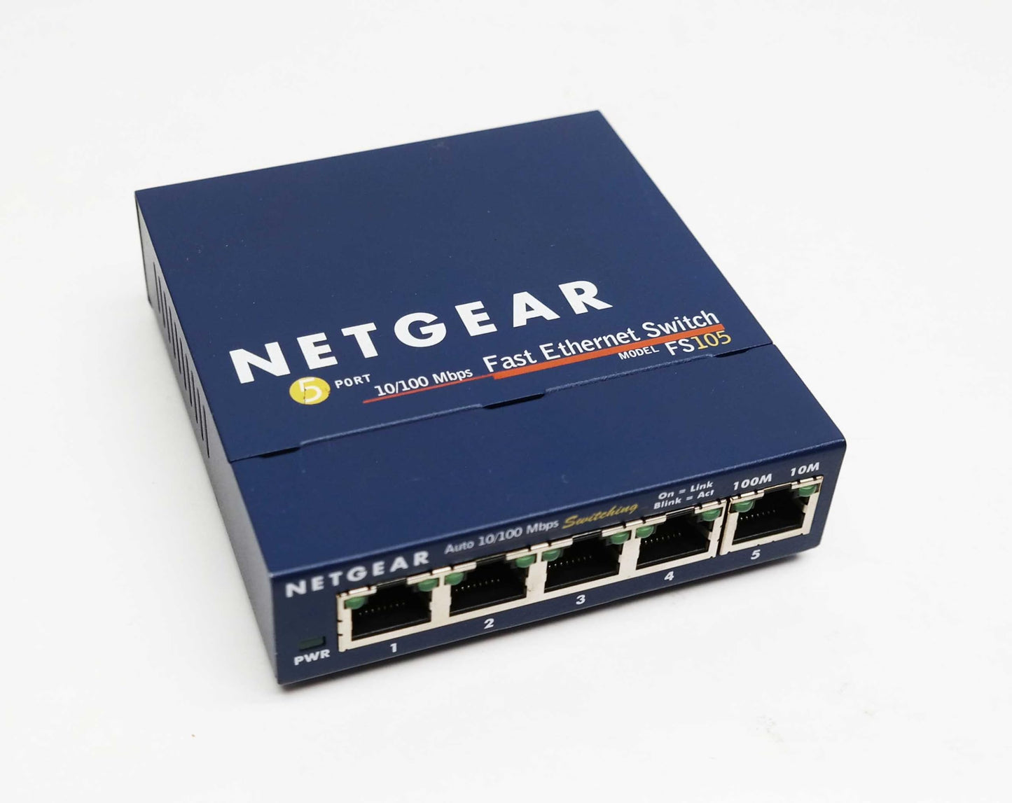 NETGEAR ProSafe FS105 5-port 10/100Base-TX Desktop Slimline Switch FS105NA