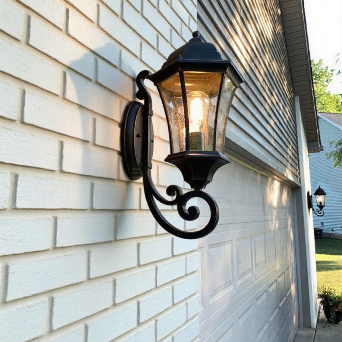 GOALPLUS 19.5in Large Outdoor Wall Light Fixture for Porch, Bronze Aluminum Exterior Door Lantern Light with Wall Mount Outside Wall Sconce with Clear