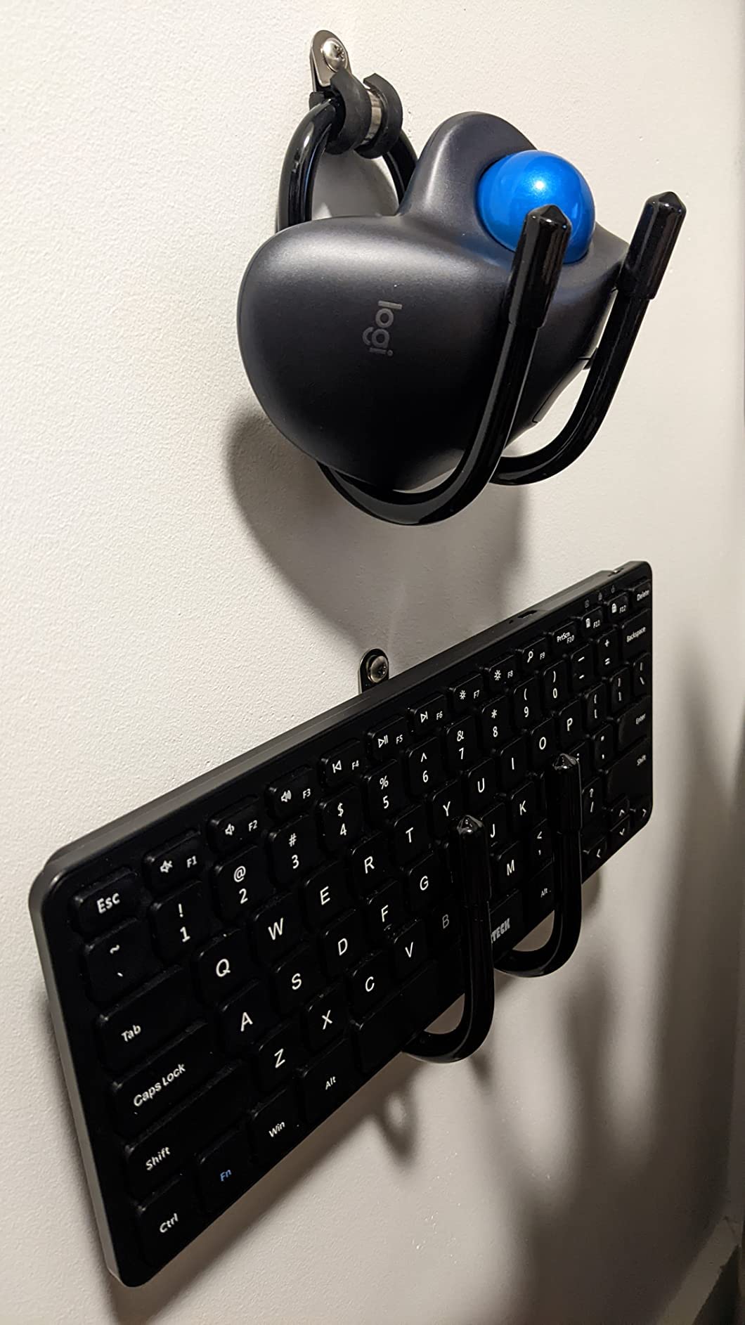 Pmsanzay Pack of 2, Keyboard Mouse Wall Mount Wall Holder Wall Rack - No Keyboard No Mouse