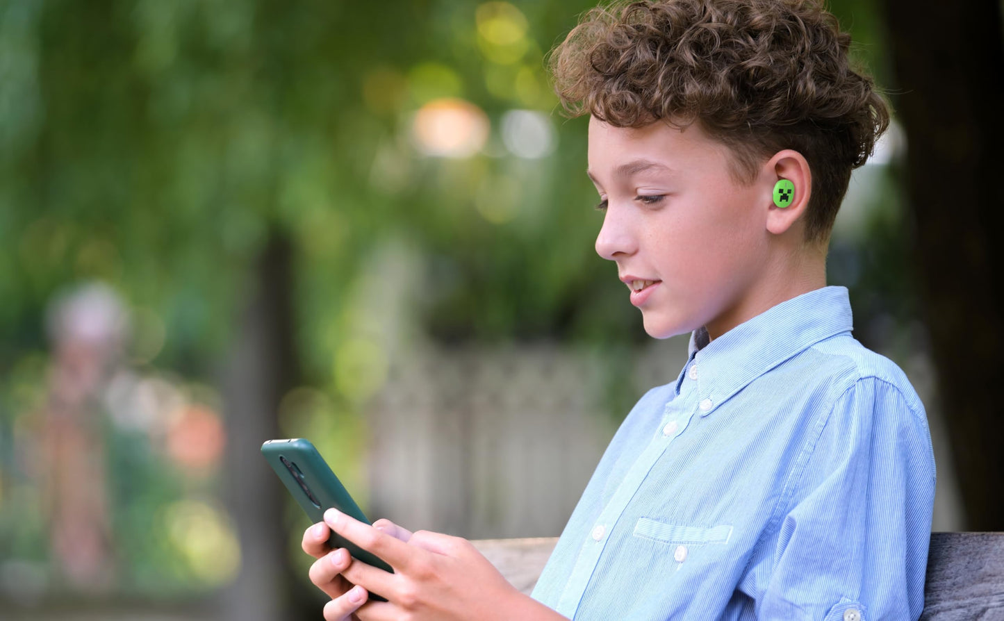 eKids Minecraft Bluetooth Earbuds with Microphone, Wireless Earbuds with Charging Case