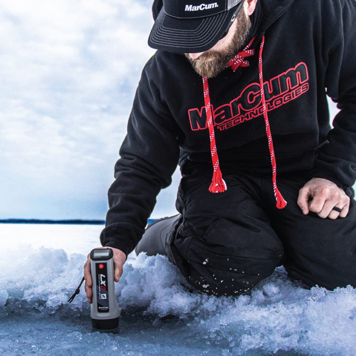 MarCum Digital Handheld Sonar