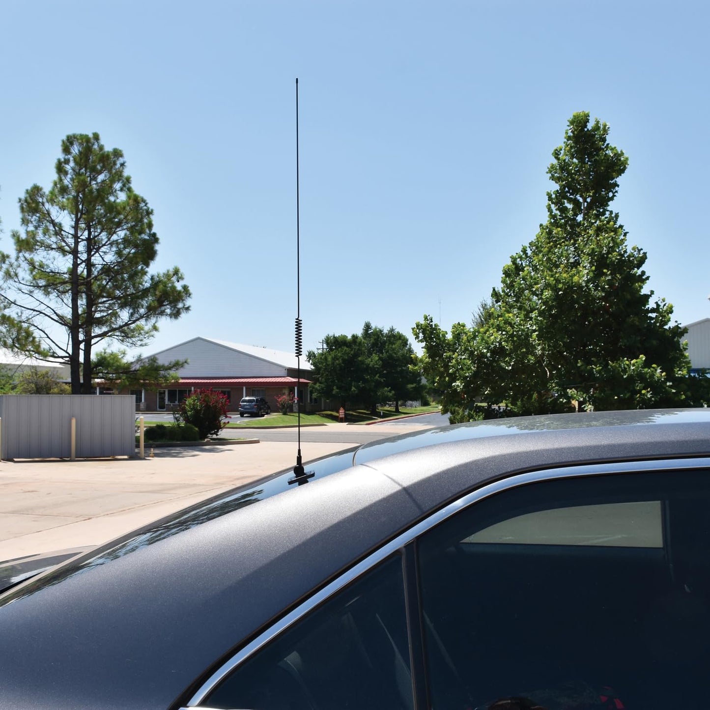 Tram 1199 25 MHz to 1,300 MHz Scanner Glass-Mount Antenna with RG58/U Cable and BNC Connector