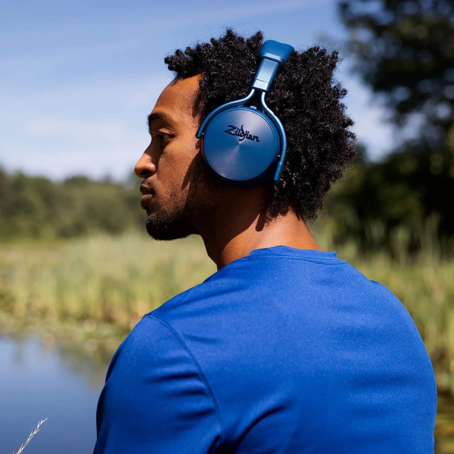 Zildjian ALCHEM-E Perfect Tune Over-Ear Headphones - Midnight Bundle with Case, Stand, and Austin Bazaar Polishing Cloth