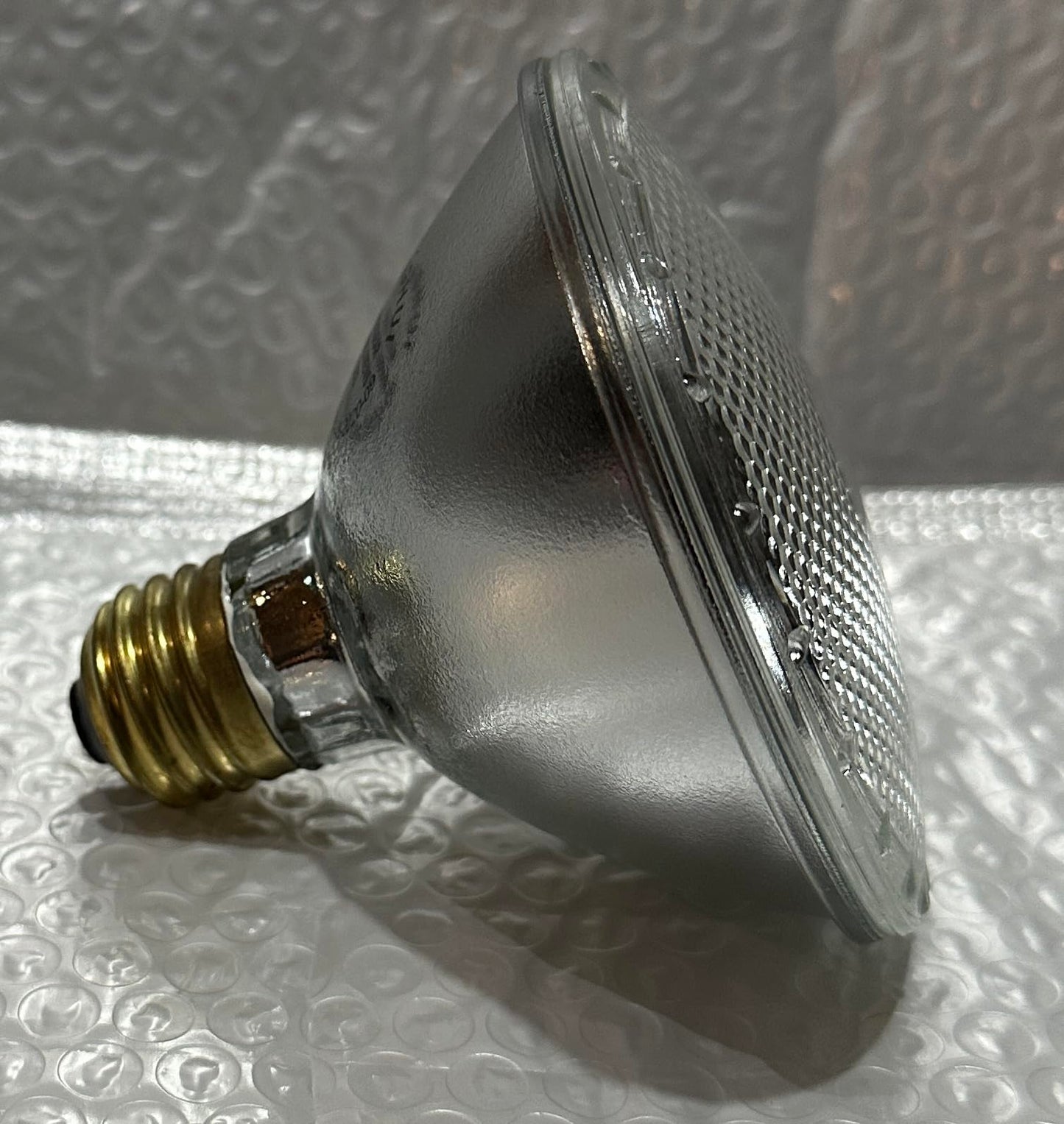 VicVan Halogen 55W - 55PAR30/S/QFL/ES - Replaces 75W (6)