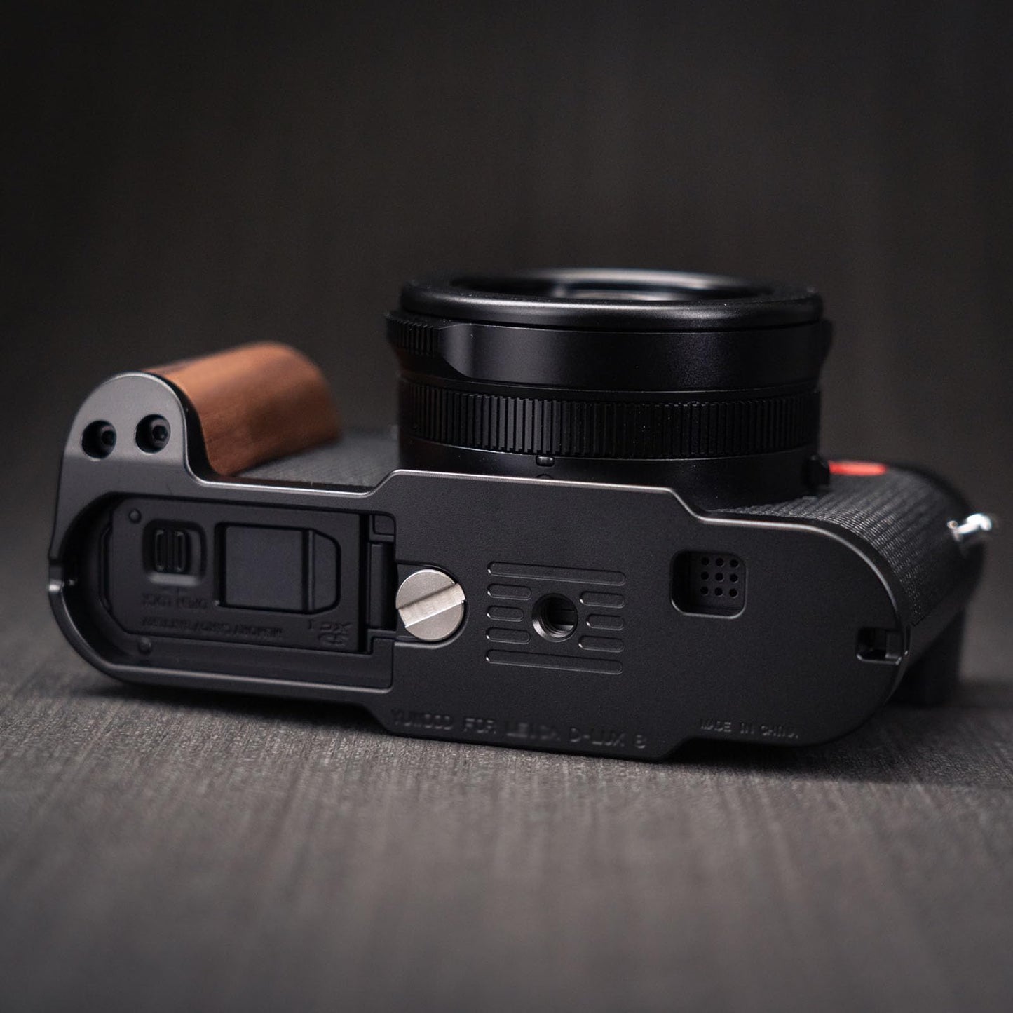 Iborrys L-Shaped Camera Handle ?Compatible with Leica D-LUX8 Camera ?Precious Vintage Solid Wood | Handcrafted by Experienced Artisans (Walnut)